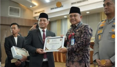 Sekda Muaro Jambi Turut Hadiri Rapat Pleno Terbuka Penetapan Calon Bupati dan Wakil Bupati