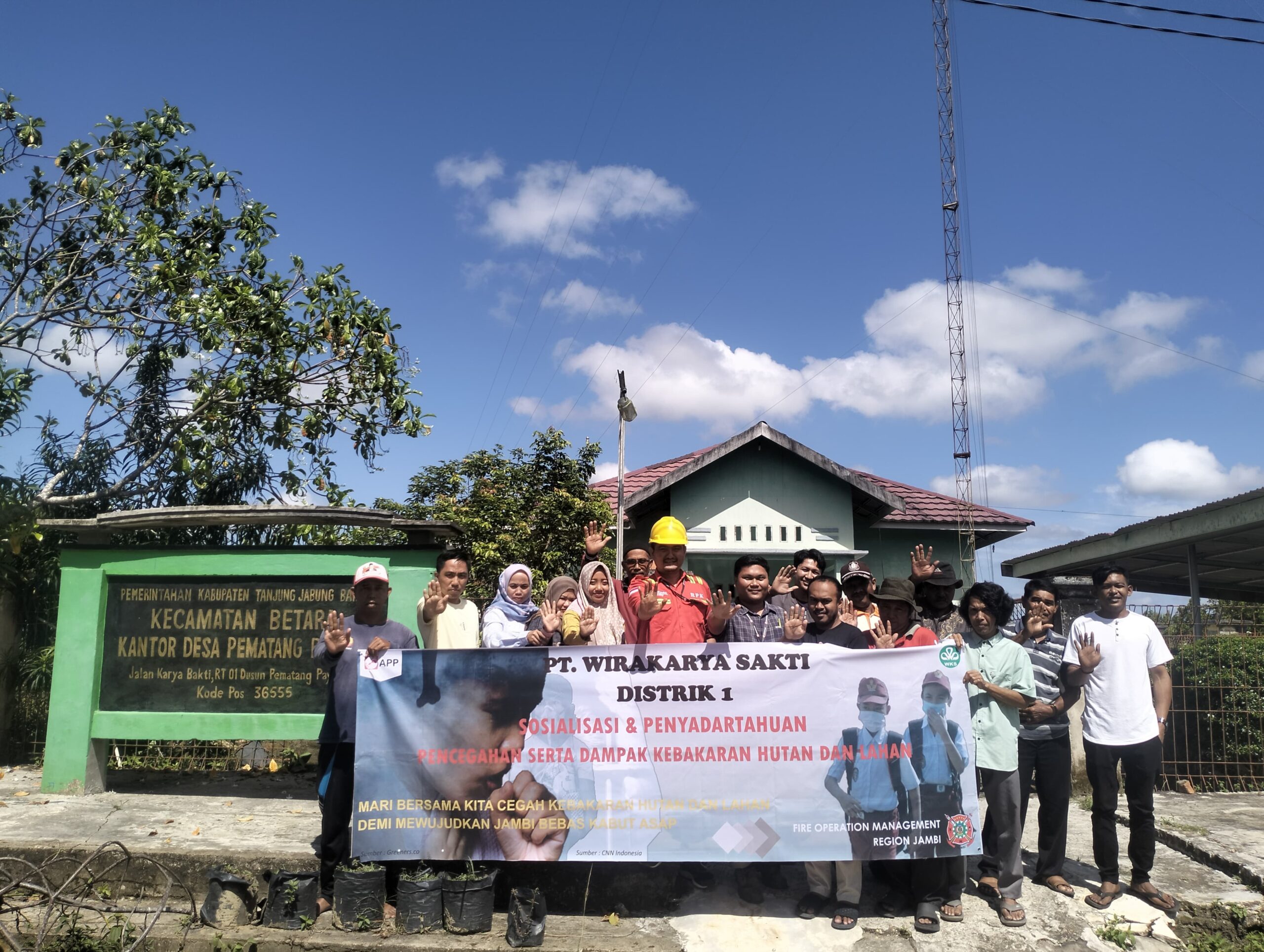 PT. Wirakarya Sakti lakukan sosialisasi penyadartahuan pencegahan Karhutla di Desa Pematang Buluh dan Dusun Sri Menanti