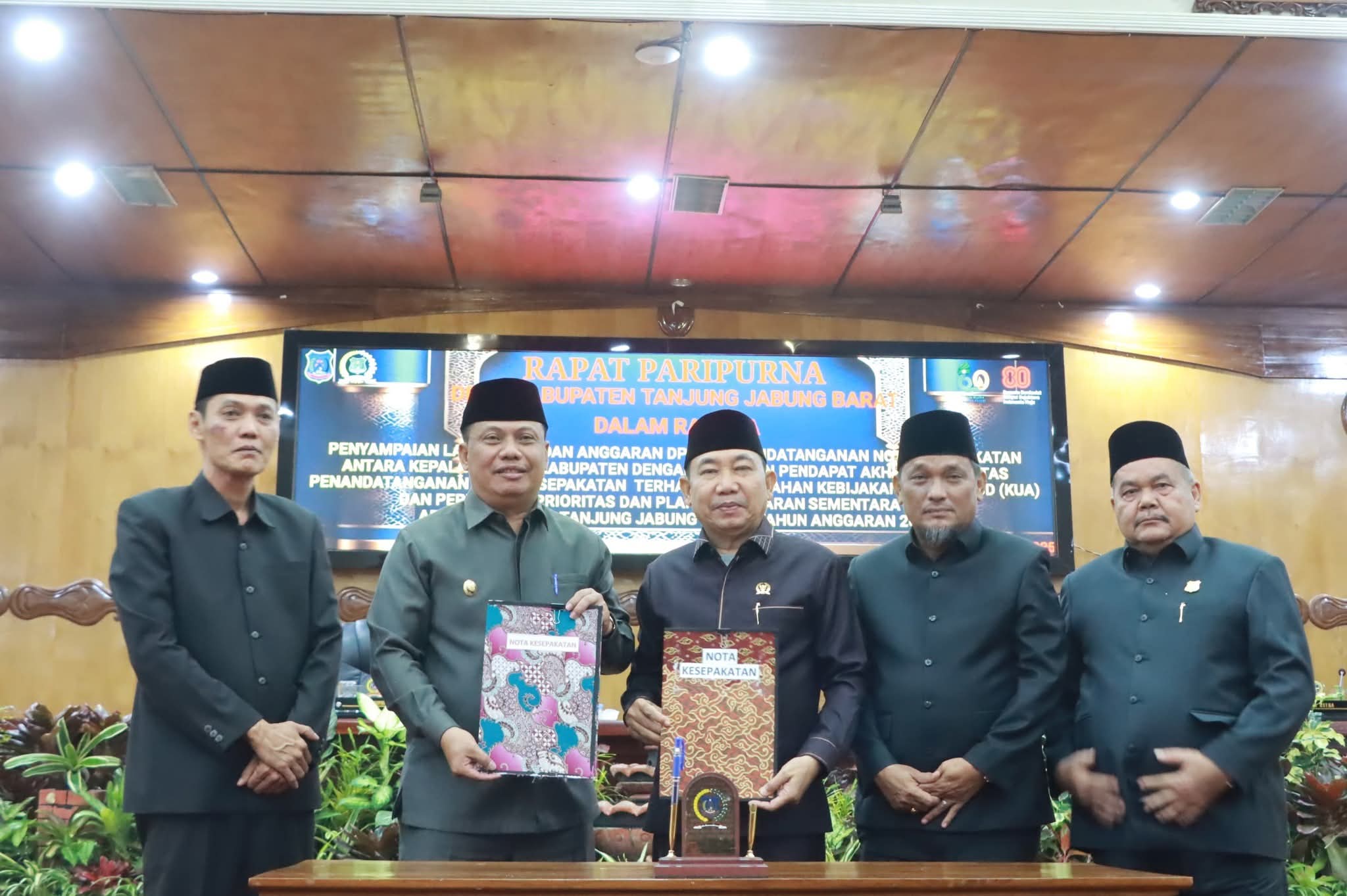 Paripurna DPRD Tanjab Barat Menuai Kesepakatan Perubahan KUA-PPAS 2025