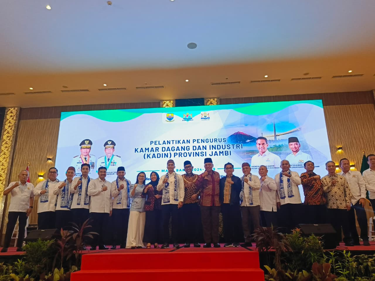 Usman Sulaiman Dilantik Jadi Ketua Kadin Provinsi Jambi, Dihadiri Langsung oleh Ketua Kadin RI Anindya Bakrie