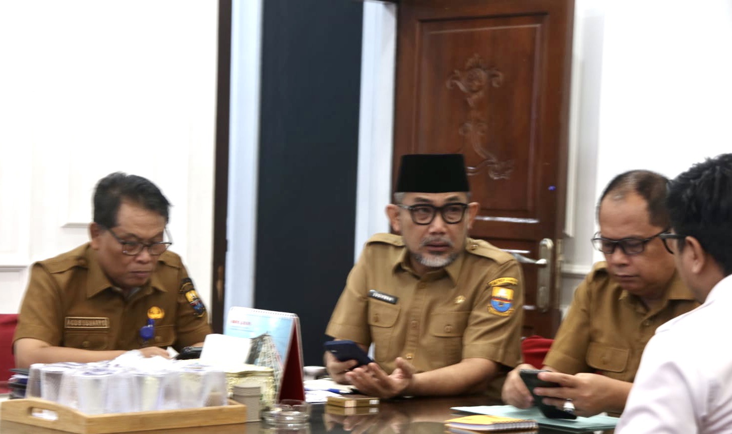 Sekda Sudirman Ikuti Zoom Meeting Mengenai Percepatan Penanganan TBC & MBG