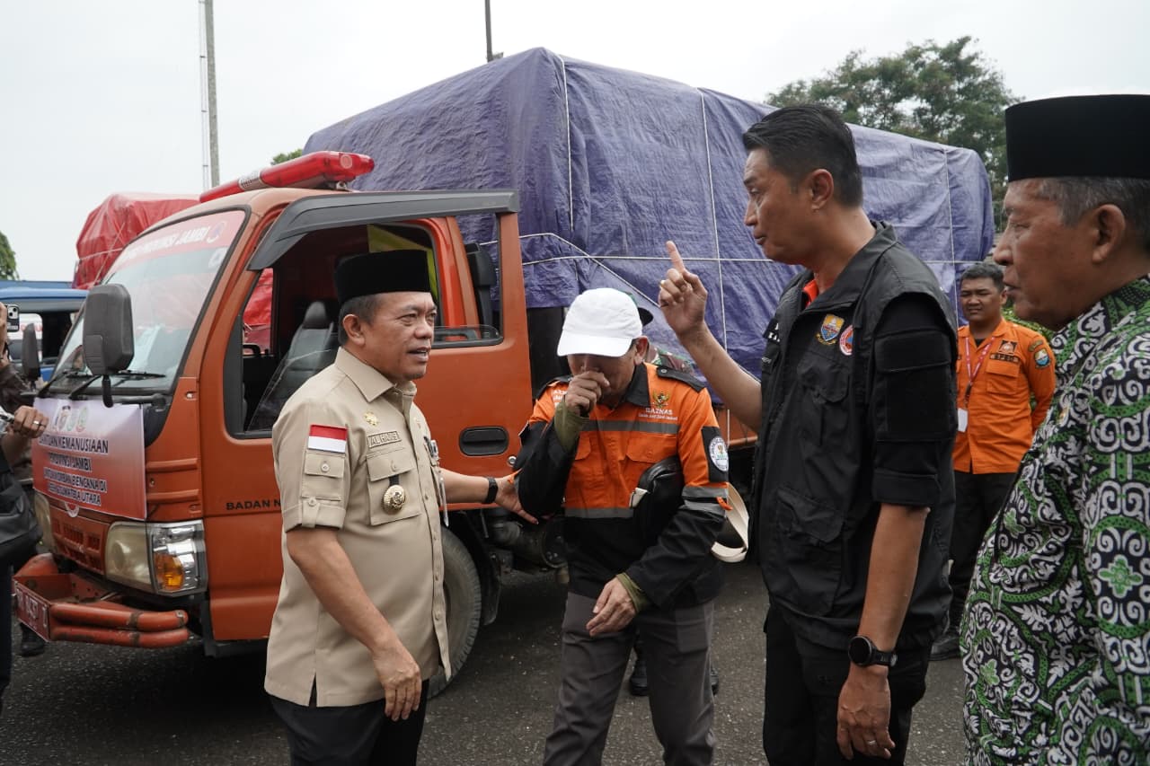 Gubernur AL Haris Lepas Bantuan Kemanusiaan Bencana Sumatera dengan Total Rp. 4,5 Miliar